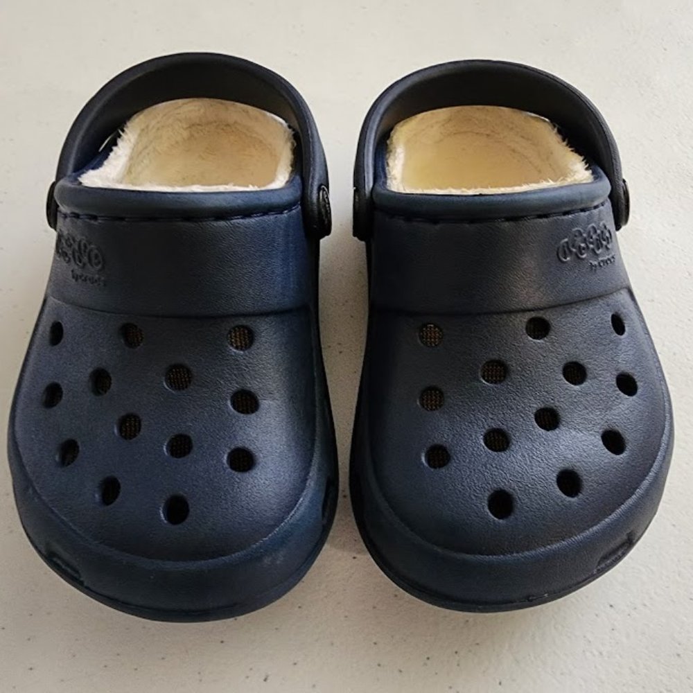 Jibbitz By Crocs Children Sandals C8 Navy Blue.